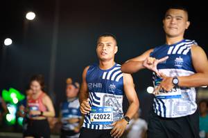 BIB: 42022
                            <button type="button" onclick="openModal(22906154)" class="btn btn-primary btn-sm float-right btn-popup" data-toggle="modal" data-target=".modal-high-quality">
                        <i class="fas fa-shopping-cart"></i> Add to Cart
                    </button>
                                            <button type="button" onclick="isThisMe(22906154, true)" class="btn btn-success btn-sm float-right btn-popup btn-isme hidden" data-toggle="tooltip" data-placement="bottom" title="นี่คือรูปของคุณใช่ไหม คลิกที่นี่เพื่อเอาเข้าอัลบั้ม">
                        <i class="fas fa-plus"></i> Add to album
                    </button>
                    <button type="button" onclick="isThisMe(22906154, false)" class="btn btn-warning btn-sm float-right btn-popup btn-isnotme hidden">
                        <i class="fas fa-ban"></i> Remove from album
                    </button>